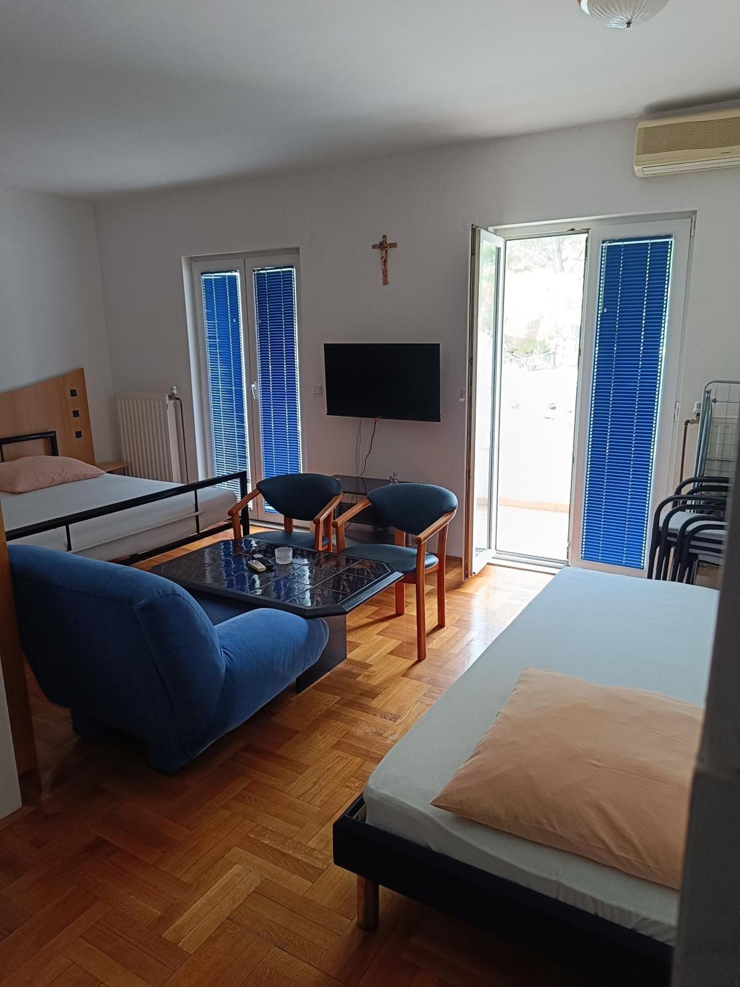 Apartmani "Radi" Baška Voda Pokoj fotografie