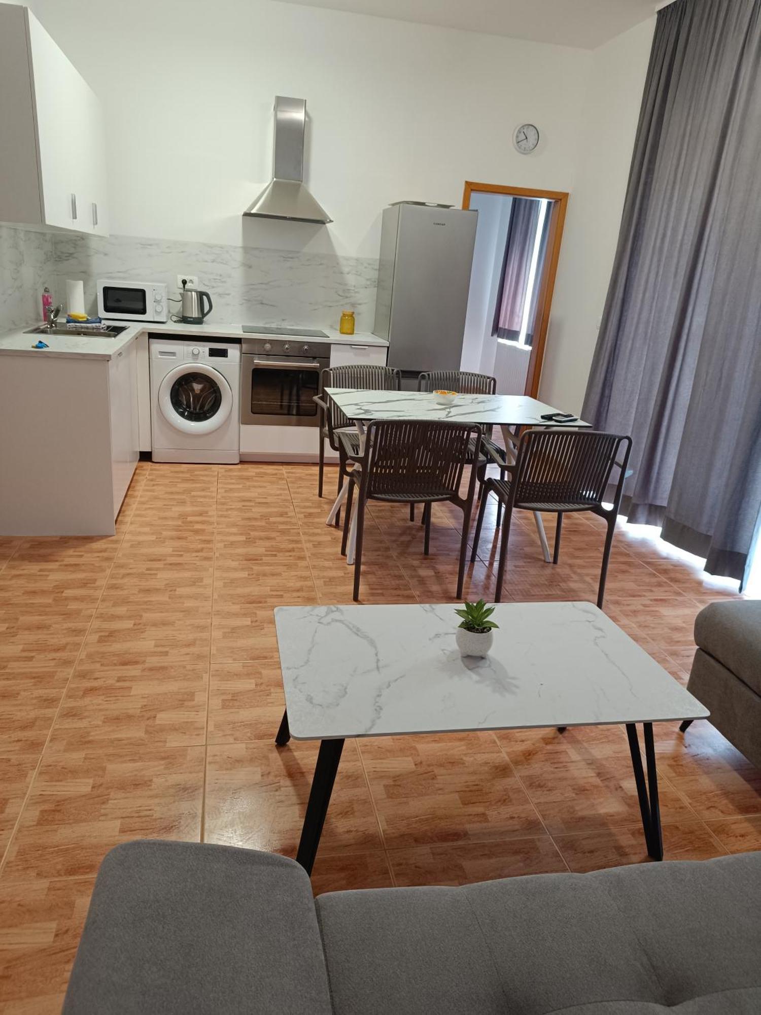 Apartmani "Radi" Baška Voda Exteriér fotografie